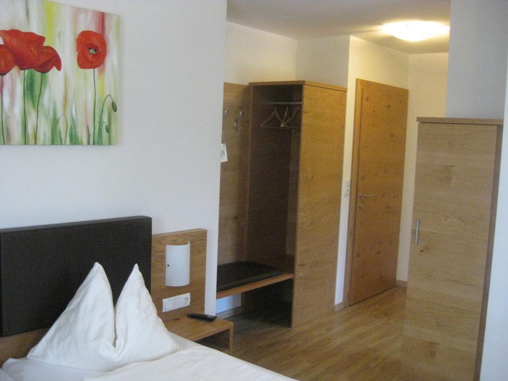 Hôtel Gasthof Muhr Wirt Z'Bierbaum à Gampern Chambre photo